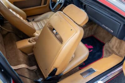 買い手がつかず流札（NOT SOLD）となったフェラーリ「512BBi」（C）Courtesy of Broad Arrow