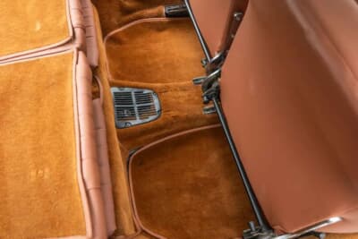 「Estimate Available Upon Request（要問い合わせ）」となって終了した1968年式「ポルシェ 912」（C）Courtesy of Broad Arrow