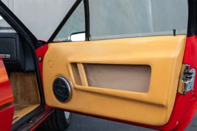 買い手がつかず流札（NOT SOLD）となったフェラーリ「512BBi」（C）Courtesy of Broad Arrow