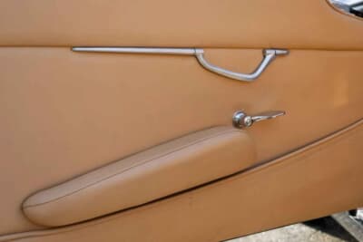 エスティメートは50万~60万ドル(邦貨換算約8000万~9600万円)だったが惜しくも流札となったランボルギーニ「400GT インテリム」(C)Courtesy of Broad Arrow