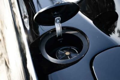 エスティメートは50万~60万ドル(邦貨換算約8000万~9600万円)だったが惜しくも流札となったランボルギーニ「400GT インテリム」(C)Courtesy of Broad Arrow