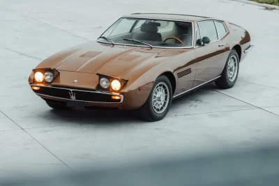 11万2750ユーロ（約1860万3750円）で落札されたマセラティ「ギブリ」（C）Courtesy of Broad Arrow