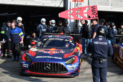 メルセデスAMG GT3：F1王者フェルスタッペンがドライブし、ポールポジションを獲得したマシン