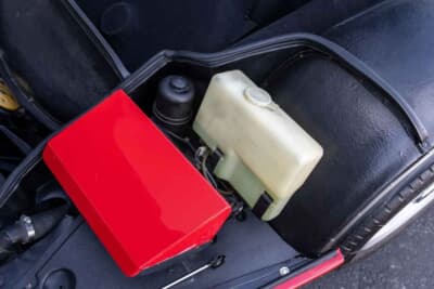 買い手がつかず流札（NOT SOLD）となったフェラーリ「512BBi」（C）Courtesy of Broad Arrow