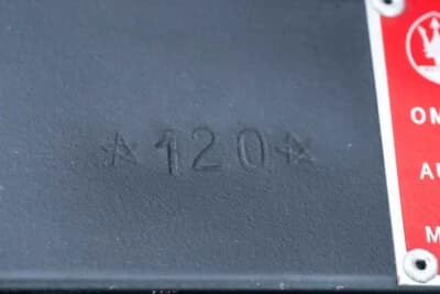 12万8000ドル(邦貨換算約2035万円)で落札された「マセラティ ボーラ」(C)Courtesy of Broad Arrow