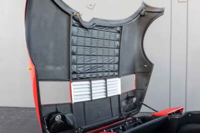 買い手がつかず流札（NOT SOLD）となったフェラーリ「512BBi」（C）Courtesy of Broad Arrow