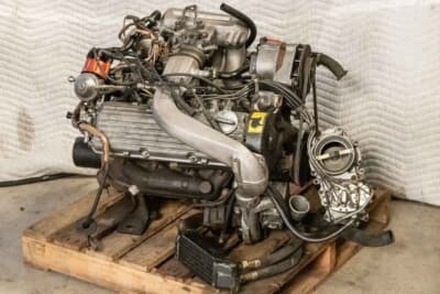 7万5600ドル（邦貨換算約1209万6000円）で落札されたポルシェ「924ターボ」（C）Courtesy of Broad Arrow