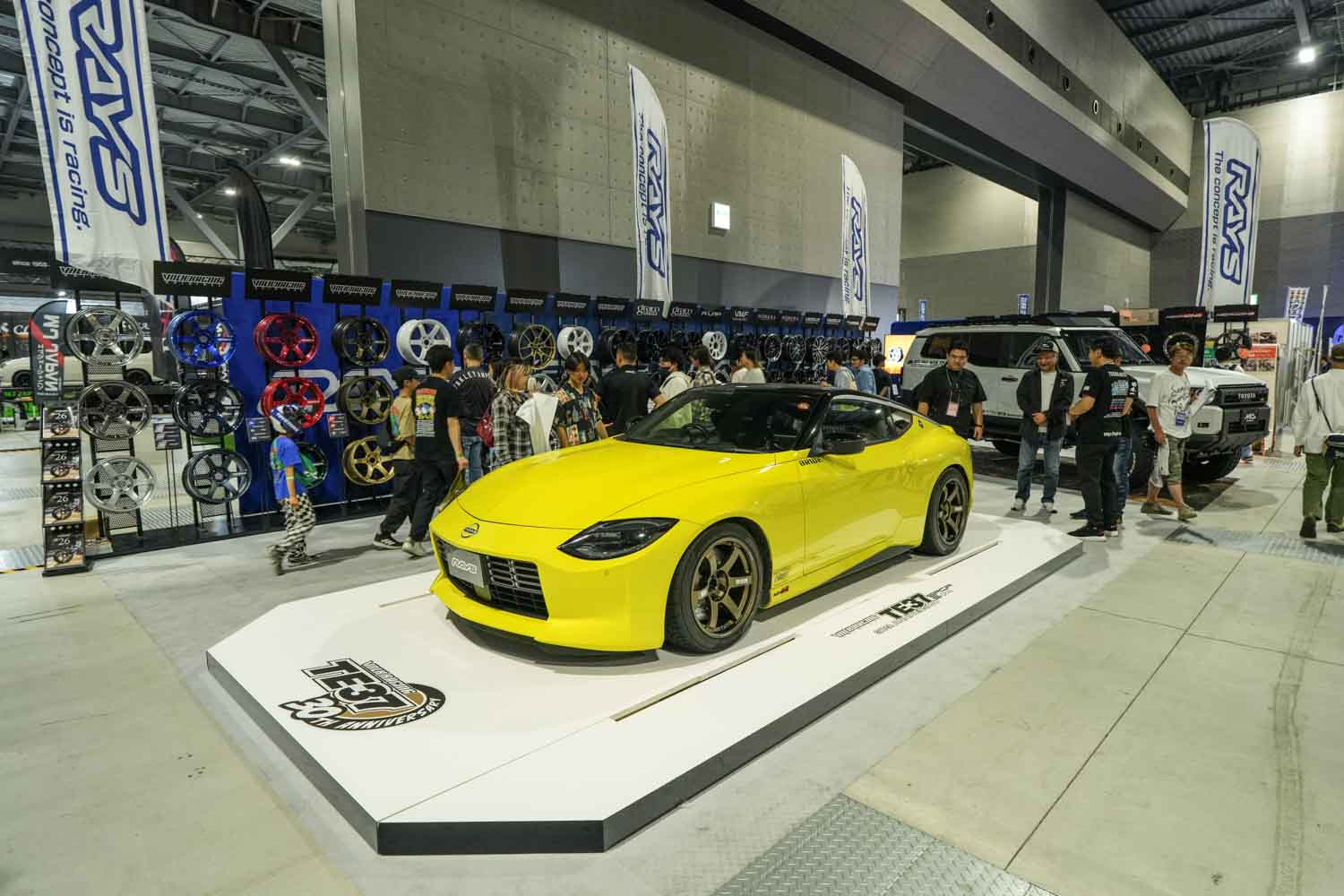 RAYS TE37 30th Anniversary: Free Custom Colors!