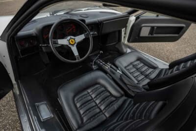 43万8125ユーロ（邦貨換算約8106万円）で落札された「フェラーリ 365BB」（C）2026 Courtesy of RM Sotheby's