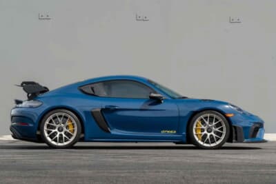 24万800ドル（邦貨換算約3756万円）で落札されたポルシェ 718ケイマン GT4 RS（C）Courtesy of Broad Arrow