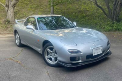 マツダ RX-7：今なお世界中のエンスージアストから愛され続ける、究極のロータリースポーツカー