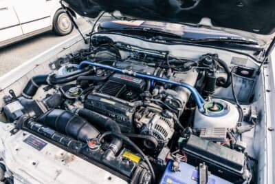 トヨタ ソアラ エアロキャビン：3リッター直列6気筒DOHCインタークーラーターボの7M-GTEUエンジンが収まるエンジンルーム。これまで大きなトラブルなく好調を維持しているという