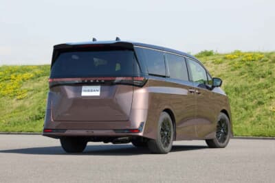日産 エルグランド:新世代e-POWERとe-4ORCEが極上の乗り心地を提供する