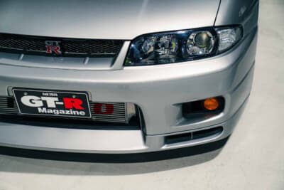 日産 GT-Rオーテックバージョン：まごうことなきGT-Rのフェイス。どこからどこを見ても綺麗。ヘッドライトはヴェレーノ製に交換されている