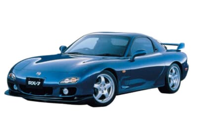 マツダ RX-7：当時のカタログを飾った鮮やかなブルー。空力を極限まで追求したピュアスポーツ