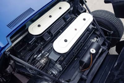 660万5000ドル（邦貨換算約10億4220万円）で落札されたランボルギーニ「P400ミウラSV」（C）Courtesy of Broad Arrow