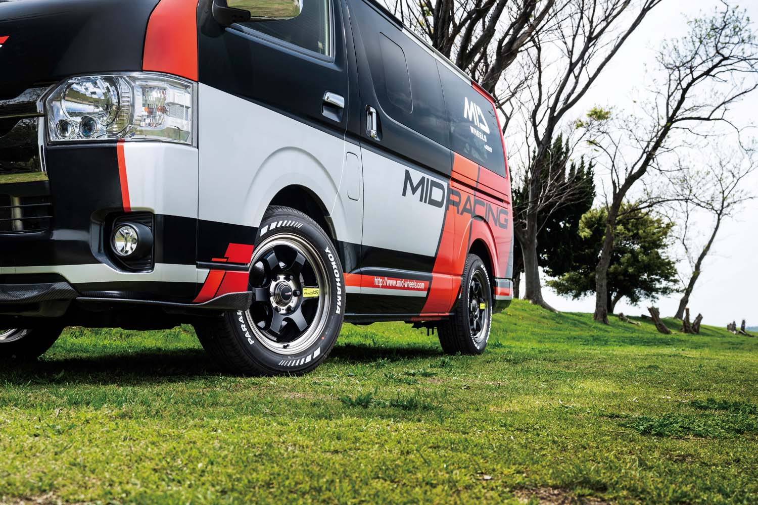 Unleash Rugged Style: The Allure of 6-Spoke Wheels for Your HiAce