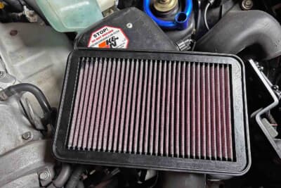 エアクリーナーは定期的な交換または洗浄が必要だ