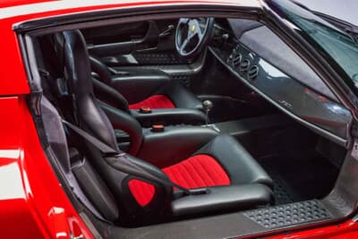 759万8750ユーロ（邦貨換算約13億9315万円）で落札されたフェラーリ「F50」（C）Courtesy of RM Sotheby's
