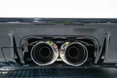 ホンダ シビックタイプR(FL5):バルブの開閉がないぶん低回転域から高回転域まで途切れなくサウンドがつながり、アクセルを踏んだ分だけリニアに音が応える