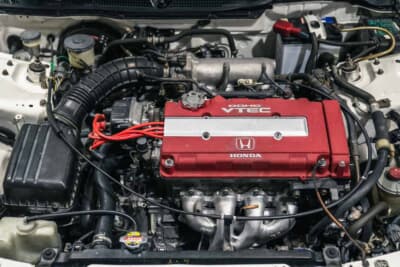 ホンダ インテグラ タイプR(DC2):B18C型DOHC VTECエンジン。とよちゃんさんがひとりで全工程のフルオーバーホールを行い、フルノーマルで仕上げた