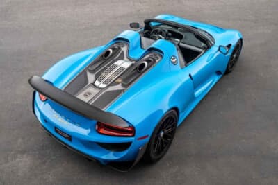 468万ドル（邦貨換算約7億3476万円）で落札されたポルシェ「918スパイダー」 （C）Courtesy of Broad Arrow