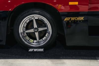 Re30 スカイラインシルエット：学生がチョイスしWORKからスポンサードを受けたWORK EQUIP 01。クラシカルな4スポークデザインが旧車スタイルとマッチする