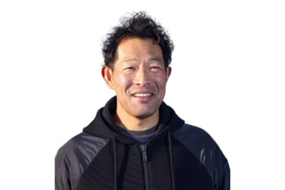 ダブルエイト 代表 伊藤記久雄氏:シミュレーターを活用しカスタムの楽しさをぜひ体感してほしいと語る。