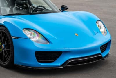 468万ドル（邦貨換算約7億3476万円）で落札されたポルシェ「918スパイダー」 （C）Courtesy of Broad Arrow