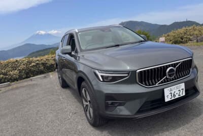 ボルボ XC40 ウルトラ B4 AWD:トールハンマー型LEDライトが存在感を放つ