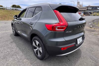 ボルボ XC40 ウルトラ B4 AWD:力強い踏ん張り感ある姿がSUVらしさを強調
