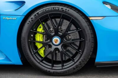 468万ドル（邦貨換算約7億3476万円）で落札されたポルシェ「918スパイダー」 （C）Courtesy of Broad Arrow