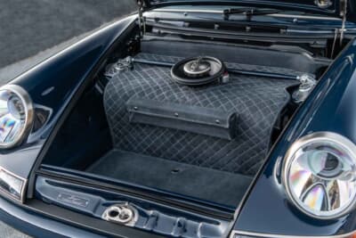 非公開で落札されたポルシェ「911 シンガー」（C）Courtesy of RM Sotheby's