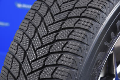 MICHELIN X-ICE SNOW+のトレッドパターン