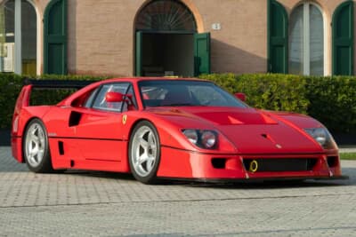 318万3125ユーロ（邦貨換算5億611万6875円）で落札されたフェラーリ「F40」（C）Courtesy of RM Sotheby's