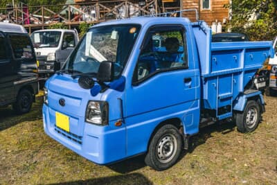 スバル サンバー: TT1型をベースに大阪市が設計し桐生工業が架装した、狭い住宅街のゴミ回収用となる電動油圧ダンプ仕様車