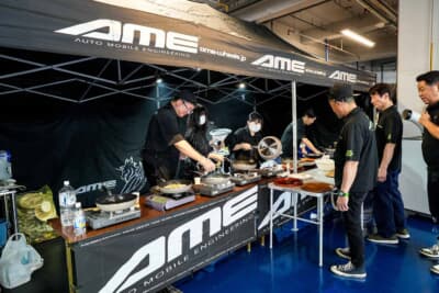 駐車場を使用した餃子オフ会はSNSで参加者を募集した