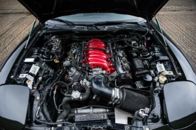 1万6875ポンド（邦貨換算約359万円）で落札されたマツダ「RX-7」（C）Iconicauctioneers