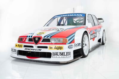 55万2000ユーロ（邦貨換算約1億156万円）で落札されたアルファ ロメオ「155 V6-TI DTM」（C）Bonhams
