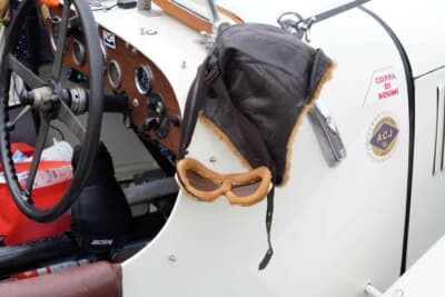 ライレー 9スペシャル：レザーヘルメットは戦前の競技車両の魅力を高める必須装備だ