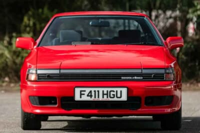 2万5313ポンド（邦貨換算約539万円）で落札された「ST165型トヨタ セリカGT-FOUR」（C）Iconicauctioneers