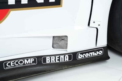 55万2000ユーロ（邦貨換算約1億156万円）で落札されたアルファ ロメオ「155 V6-TI DTM」（C）Bonhams