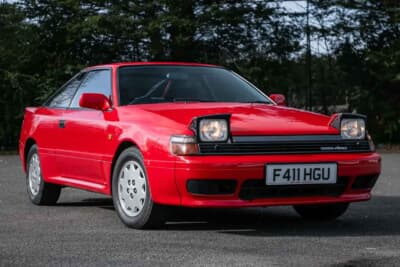 2万5313ポンド（邦貨換算約539万円）で落札された「ST165型トヨタ セリカGT-FOUR」（C）Iconicauctioneers