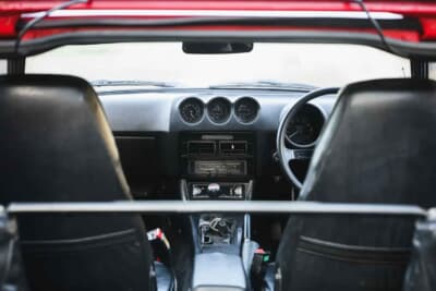 最低落札価格に届かず流札となった「ダットサン260Z」(C)Iconicauctioneers