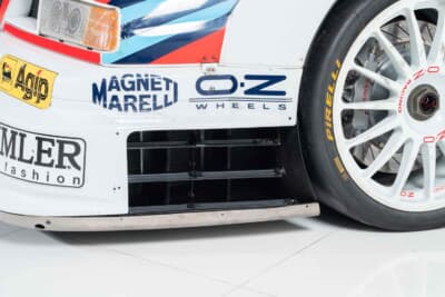 55万2000ユーロ（邦貨換算約1億156万円）で落札されたアルファ ロメオ「155 V6-TI DTM」（C）Bonhams
