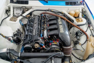48万3000ユーロ(邦貨換算約8887万円)で落札されたBMW M3 DTM(C)Bonhams