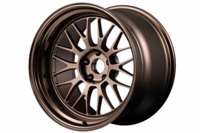 VOLK RACING 21A:カラーはブロンズ(アルマイト)。19インチがデビュー。サイズは8.5J~12J。深いこのリムが絶対にバエる!