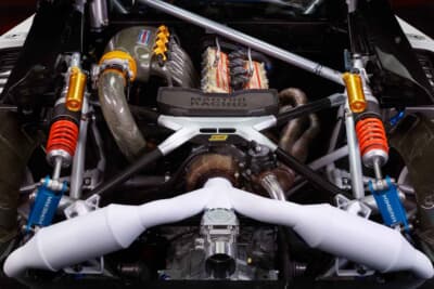 キメラ EVO38:専用の冷却システムなどが組み込まれたエンジン内部の様子