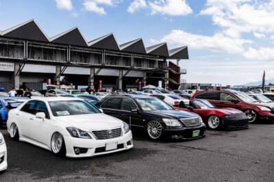 VIPスタイルなどセダン系の参加車
