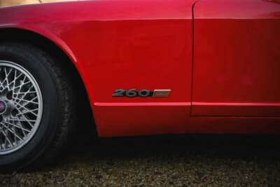最低落札価格に届かず流札となった「ダットサン260Z」(C)Iconicauctioneers